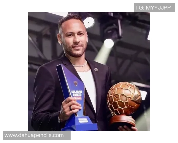 当足球球星许下心愿时绿茵场上梦想与奇迹的故事正式开启